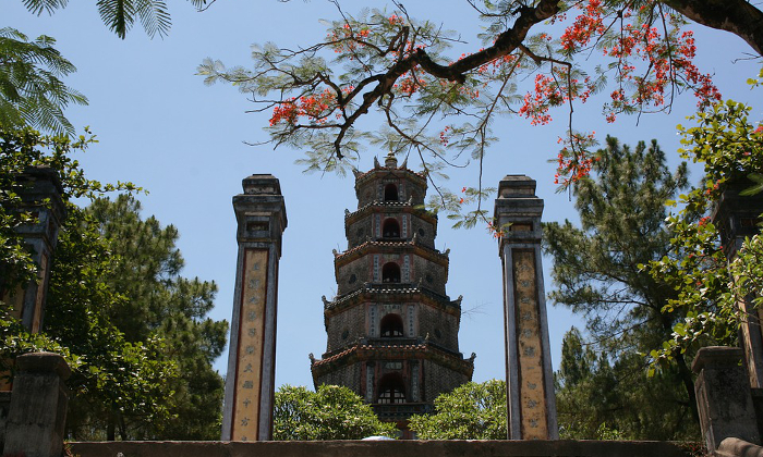 Viaggi e suggestioni: la Pagoda dei Profumi di Hanoi Forexchange