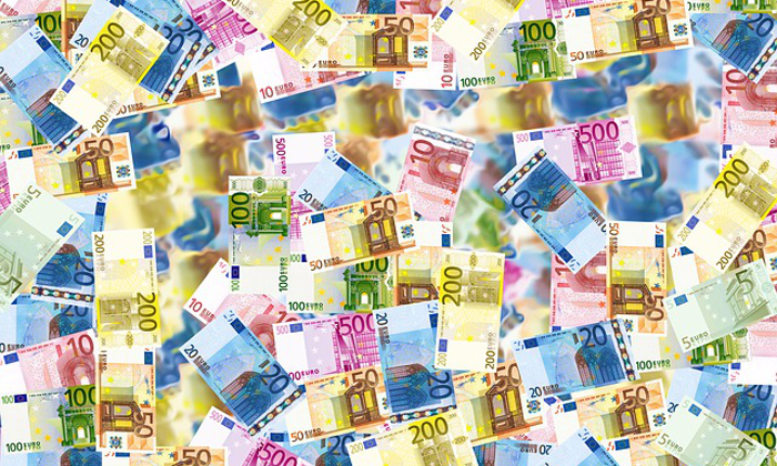 Rientro dal viaggio: come cambiare la valuta estera in euro Forexchange