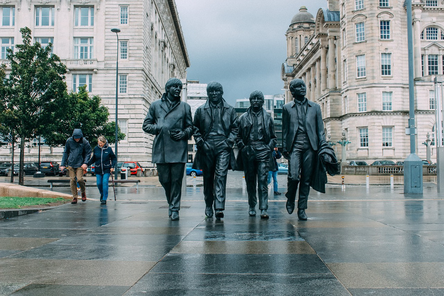 Statua dei Beatles a Liverpool